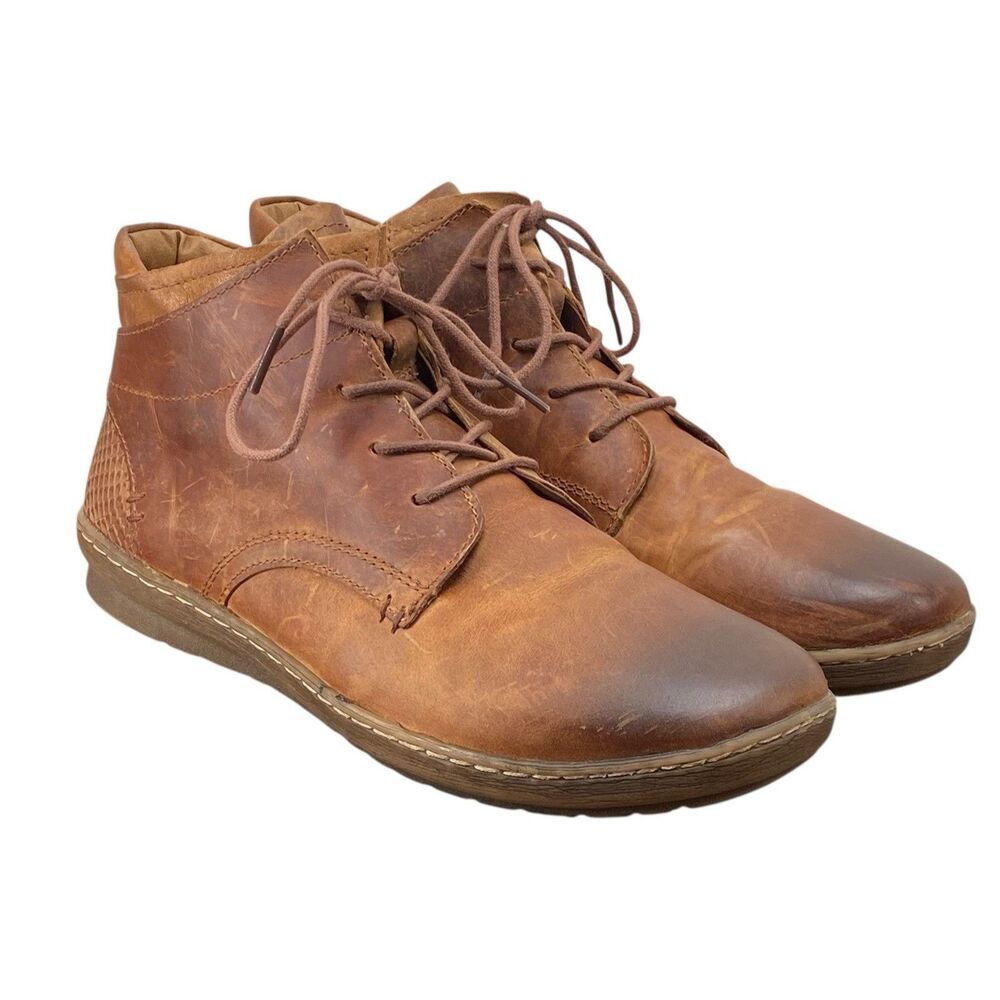 Comfortiva Align Women's Size 10 M Brown Leather Cascade Booties